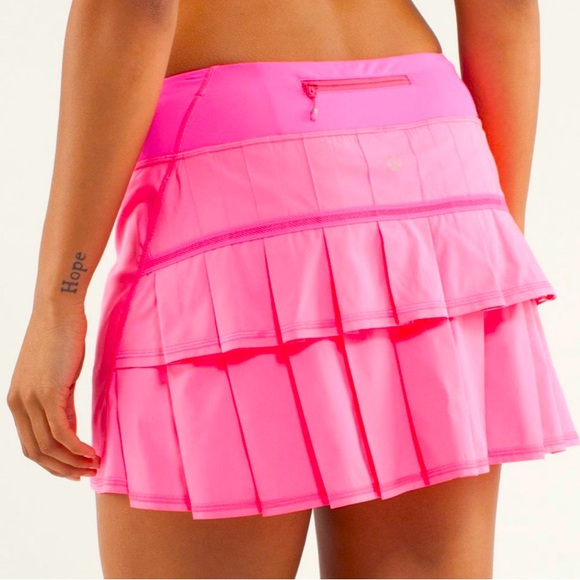 lululemon athletica Dresses & Skirts - Lululemon Run Pace Setter Skirt Hot Pink Skort Size 10 Zip Pocket